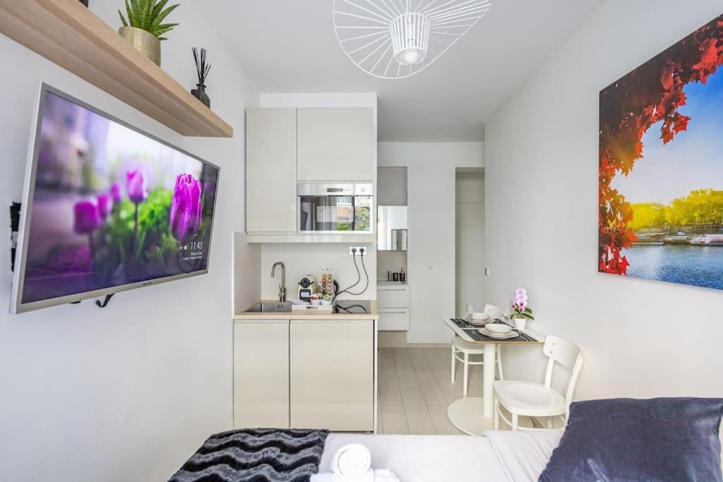 Cozy Studio Near The Eiffel Tower Parijs Buitenkant foto